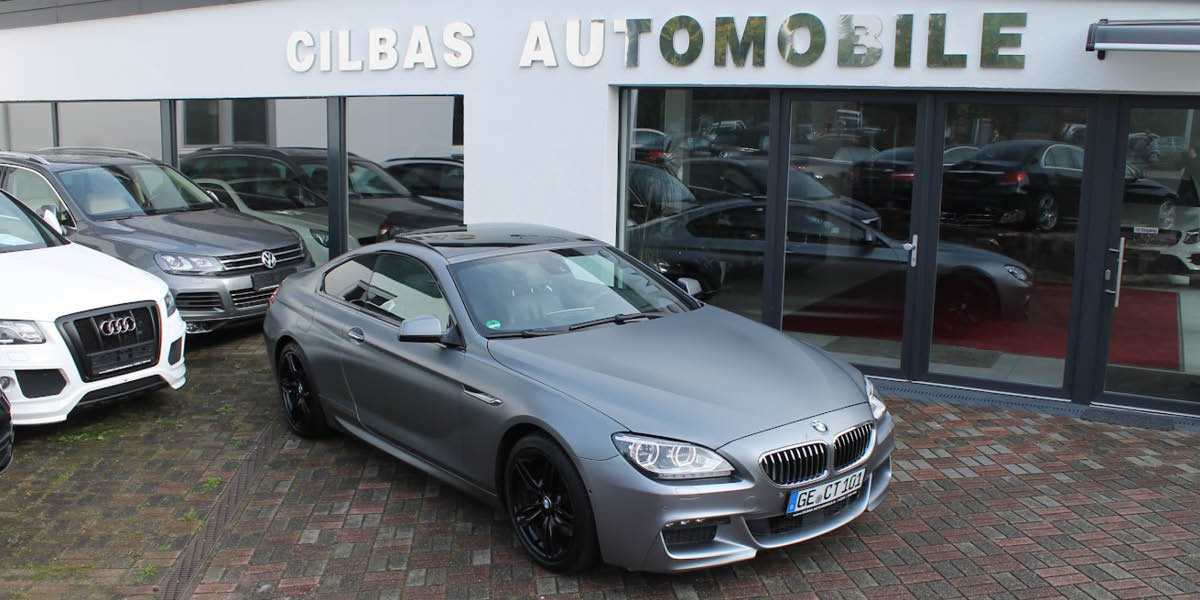 Auto vor unserem Autohaus